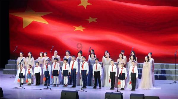 衬衣和毛衣怎么搭配游戏画面