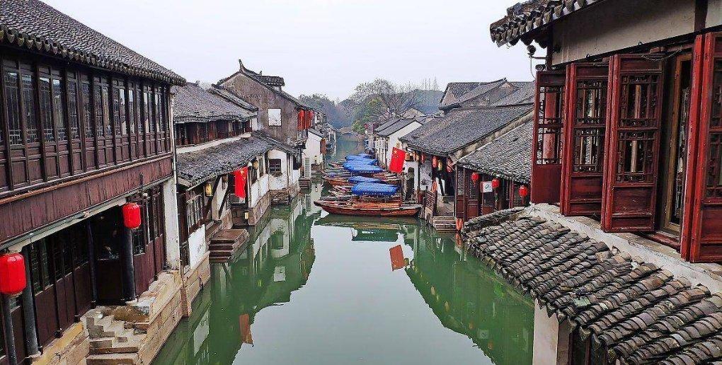 简普科技盘中异动 下午盘大幅下挫6.65%报0.700美元